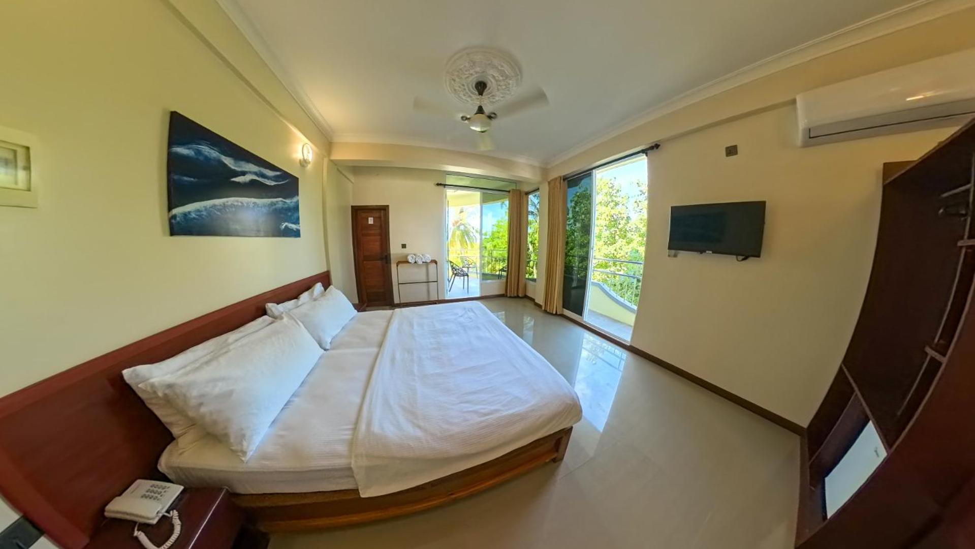 Noah Private Beach House Himmafushi Bagian luar foto