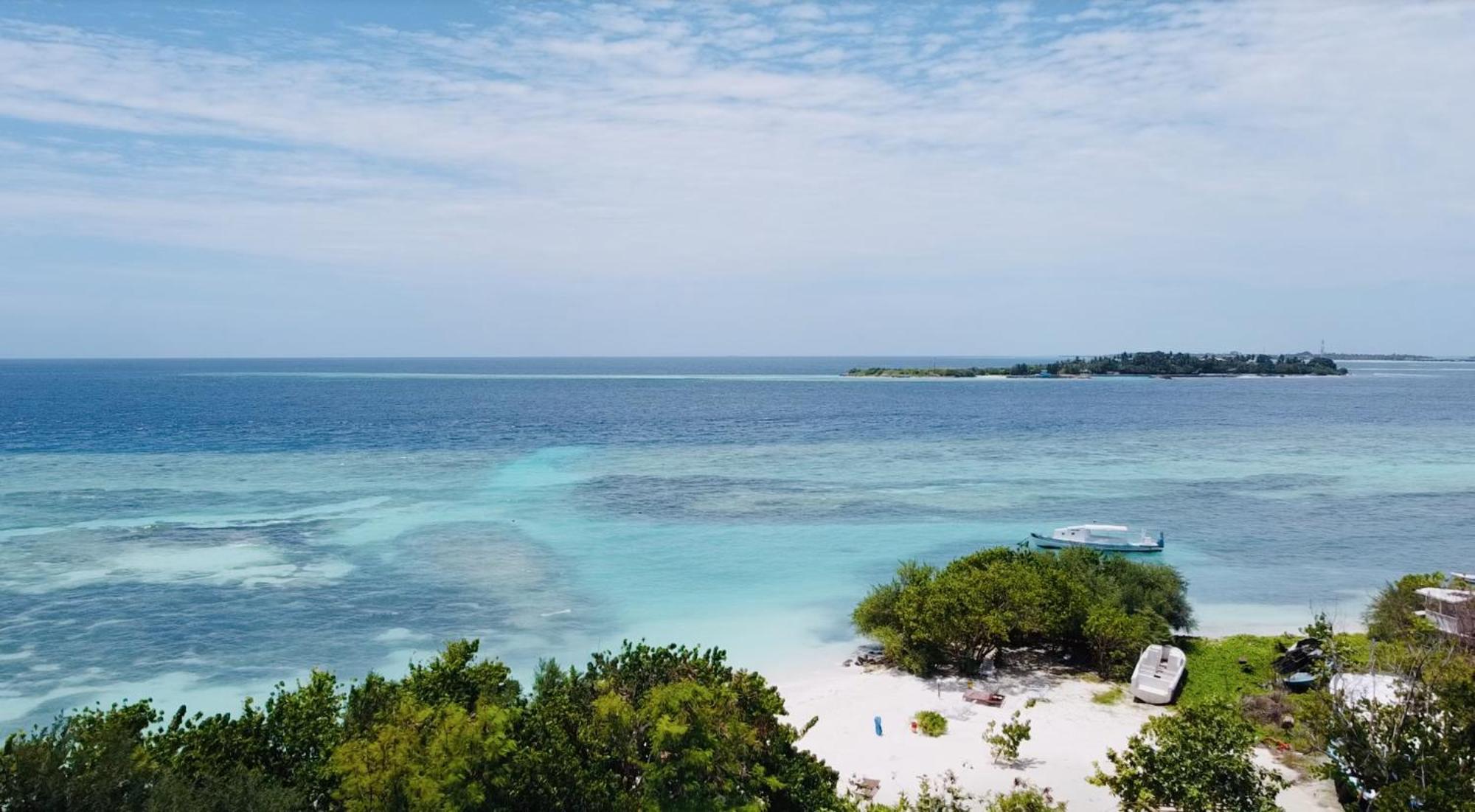 Noah Private Beach House Himmafushi Bagian luar foto