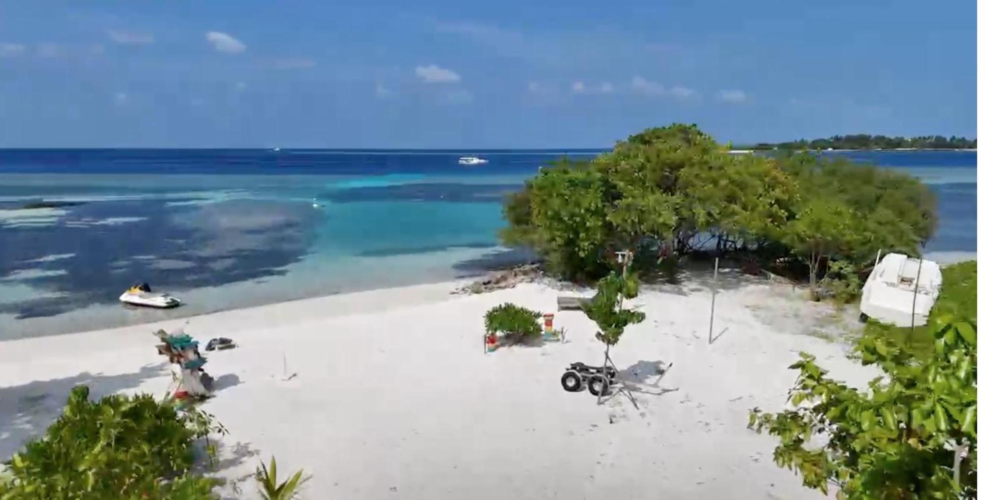Noah Private Beach House Himmafushi Bagian luar foto